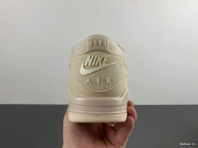 RM  Brown Light  Legend Jordan Air 4  FQ7940-200 0721